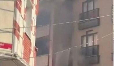 İstanbul Esenyurt'ta 4 katlı bir binada yangın