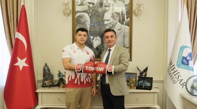 Habil Dökmeci: Milli Sporcumuz Doğan Kılıç Bizi Gururlandırdı