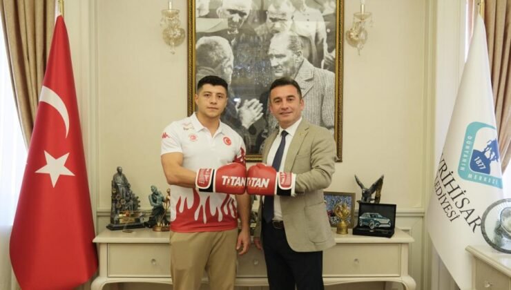 Habil Dökmeci: Milli Sporcumuz Doğan Kılıç Bizi Gururlandırdı