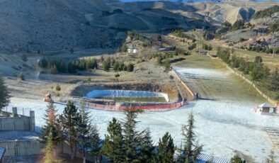 Davraz Kayak merkezi’nde suni karlama dönemi başladı