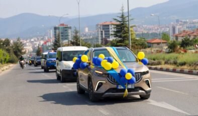 Bilecik'te sünnet töreninde TOGG’lu kortej