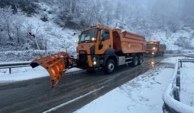 Artvin’de çığ: 3 çoban için arama kurtarma çalışması başlatıldı