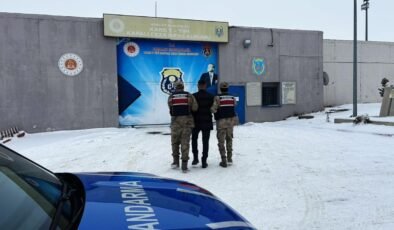 Firari Şahıs Kars Jandarmasından kaçamadı yakalandı!