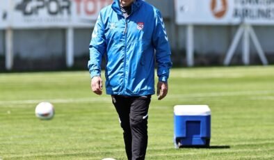 Rıza Çalımbay, "Ne Olursa Olsun, bütün Sivaslıların maça gelmelerini istiyoruz"