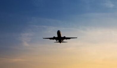 Rusya'da askeri nakliye uçağı düştü: Mürettebatın akıbeti belirsiz