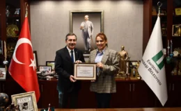 Tepebaşı Belediyesi “Sağlığı Geliştiren Belediye Belgesi”ni almaya hak kazandı