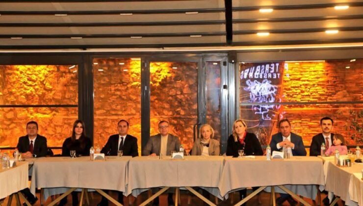 Vali Ziya Polat’tan Kars İdare Mahkemesi Başkanı Yonisoğlu’na Veda Programı