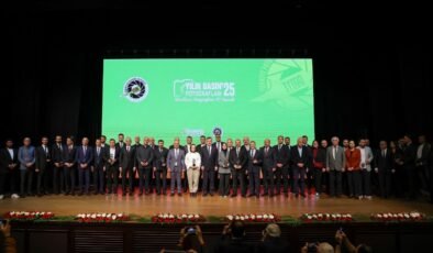 "Yılın Basın Fotoğrafları" yarışmasında ödüller sahiplerini buldu