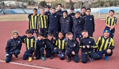 Fenerbahçe Spor Okulu yıldızları Beypazarı’nda bir araya geldi