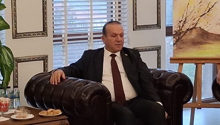 Kuzey Kıbrıs Türk Cumhuriyeti Hükümeti Başbakan Yardımcısı, Turizm, Gençlik ve Çevre Bakanı Fikri Ataoğlu, Beypazarı'nda