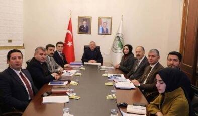 Çıldır Gölü Buz Festivali Değerlendirme Toplantısı yapıldı