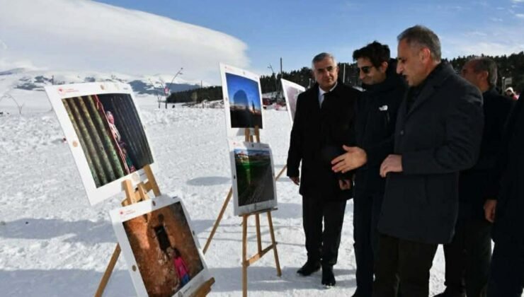 Kristal Karlar Üzerinde Fotoğraf Sergisi Sarıkamış’ta açıldı