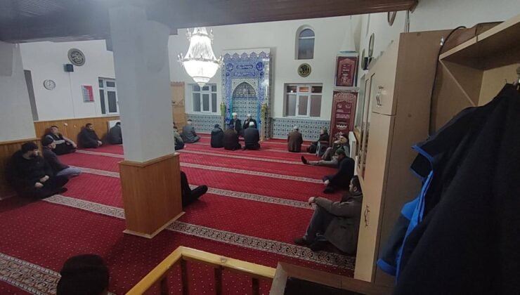 Kars'ta sabah namazı buluşmaları devam ediyor