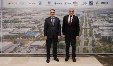 Fatih Dönmez’den Eskişehir OSB’ye Ziyaret: Sanayi ve Yatırımlar Masaya Yatırıldı