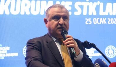 Bakan Bak: Türkiye Yüzyılı sporun ve gençliğin yüzyılı olacak