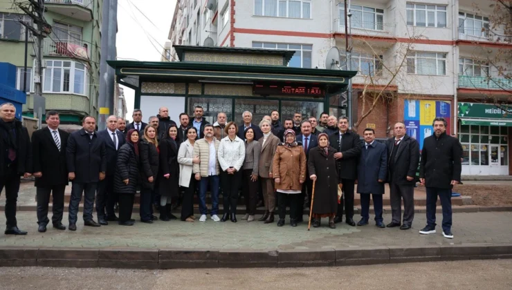 Ayşe Ünlüce’den Taksi Esnafına Destek: Eskişehir’de Taksi Durakları Yenileniyor