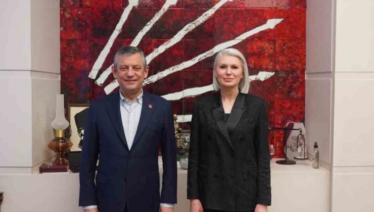 Belediye Başkanı Subaşı Genel Başkan Özgür Özel ile bir araya geldi