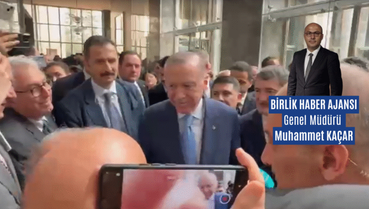 Cumhurbaşkanı Erdoğan grup toplantısı sonrası gazetecilerle sohbet etti