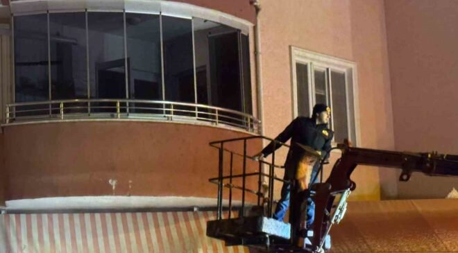 Bilecik’te çıkan yangında 5 kişi dumandan etkilendi