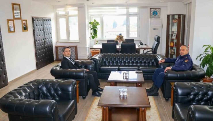 Bilecik’te kurum müdürlerinden Jandarma Komutanı Vanlı’ya ziyaret