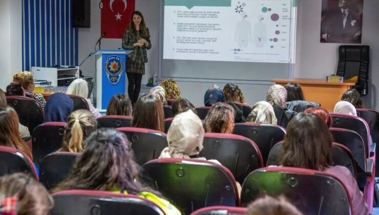 Bilecik’te rahim ağzı kanseri farkındalık semineri