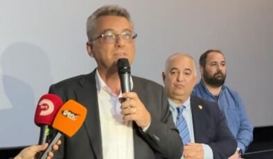 "Ceza Sahası" izolasyonlara karşı meşaleyi yaktı