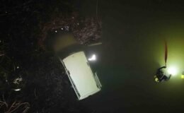 El freni çekilmeyen araç, düştüğü Porsuk Çayı’ndan 4 saat sonra çıkarıldı