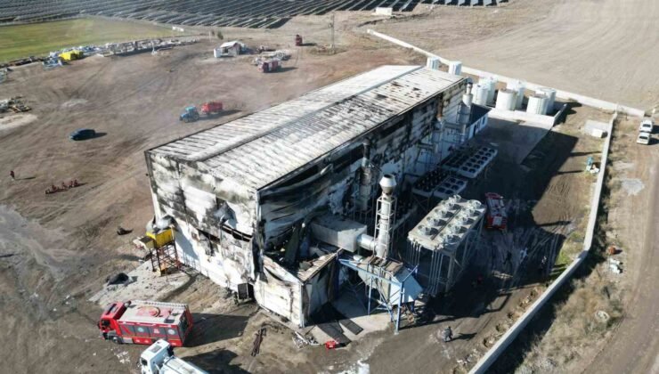 Elektrik üretim tesisinde çıkan yangın kontrol altına alındı