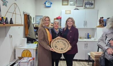 Elvan Işık Gezmiş Giresun'un sorunlarını dinliyor