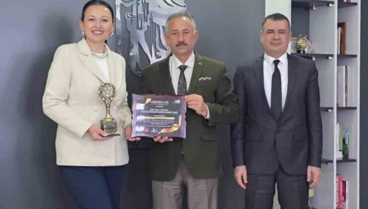 Eskişehir’deki öğretmene ’2026 Yılının Yenilikçi Öğretmeni’ ödülü