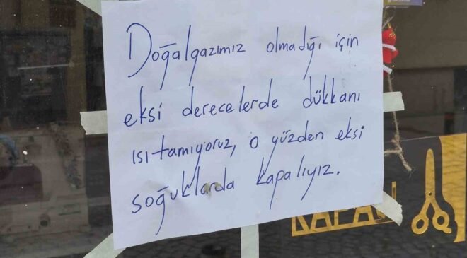 Esnaf, soğuk günlerde ısıtamadığı dükkanını açmıyor