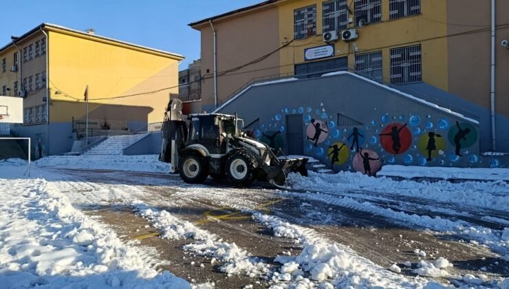 Eyyübiye'de okullar ve sokaklar eğitime hazır