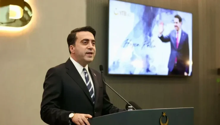 Hadi Turus: Türkiye Bursları, dünyanın geleceğini inşa eden bir irfan hareketidir