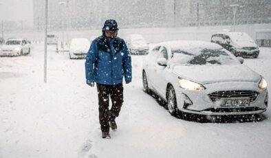 İstanbul’a kar geliyor: 12 il için sarı kod