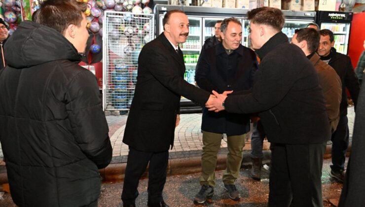 Vali Erin sahada yeni yılı kutladı