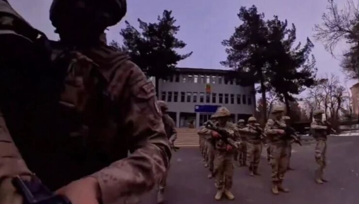 Diyarbakır ve Manisa' Operasyonlarında 445 Şüpheli Yakalandı