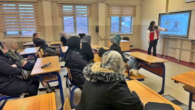 Simav’da gıda işletmesi çalışanlarına özel hijyen eğitimi