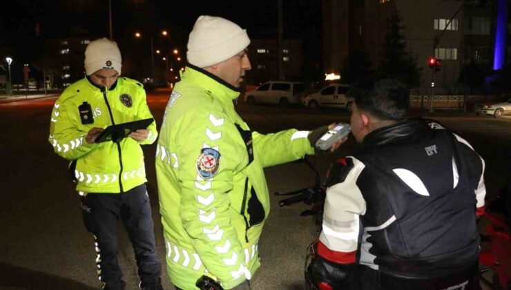 Sultandere’de asayiş ve trafik denetimi yapıldı