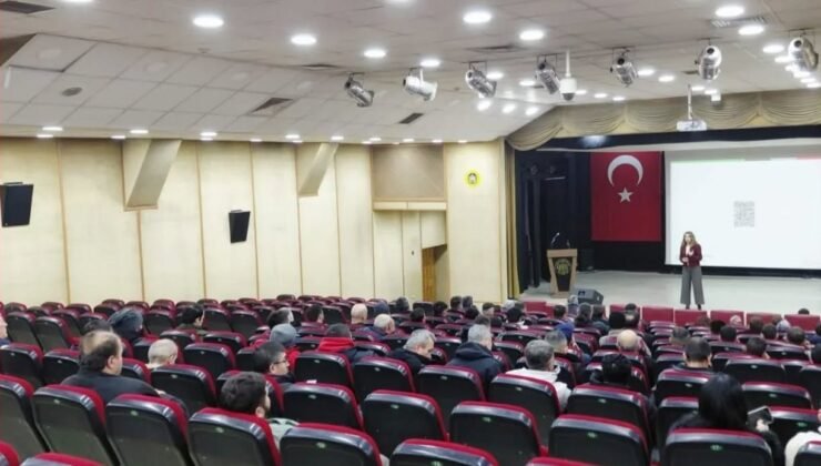 Tavşanlı’da “Teknoloji Bağımlılığı” konulu seminer düzenlendi