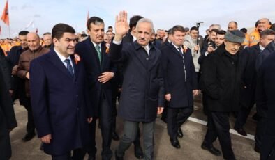 Bakan Uraloğlu Aksaray-Ortaköy Çevre Yolunu açtı: Yıllık 141 milyon lira tasarruf sağlanacak