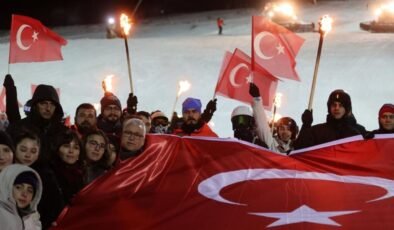 Yıldız Dağı’nda kayak sezonu açıldı