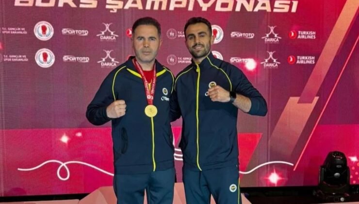 Karslı boksör Necat Ekinci, Türkiye şampiyonu oldu