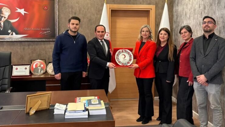 Kızılay Kars’tan adli makamlara ziyaret