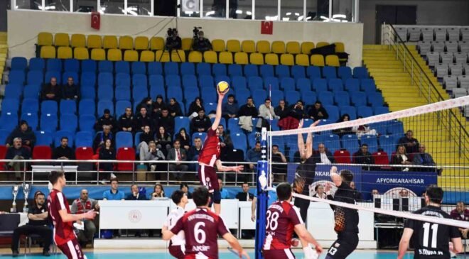 Afyonkarahisar’da voleybol finali tamamlandı