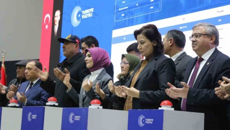 Bakan Göktaş: “Vatandaşlarımızın ev sahibi olma hayalini  “Yüzyılın Konut Projesi” ile gerçek kılıyoruz”