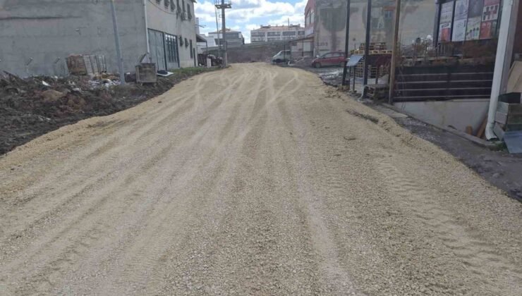 Baksan Sanayi Sitesi’nde ’balık tutulan’ yer onarıldı, diğer sokaklar aynı kaldı