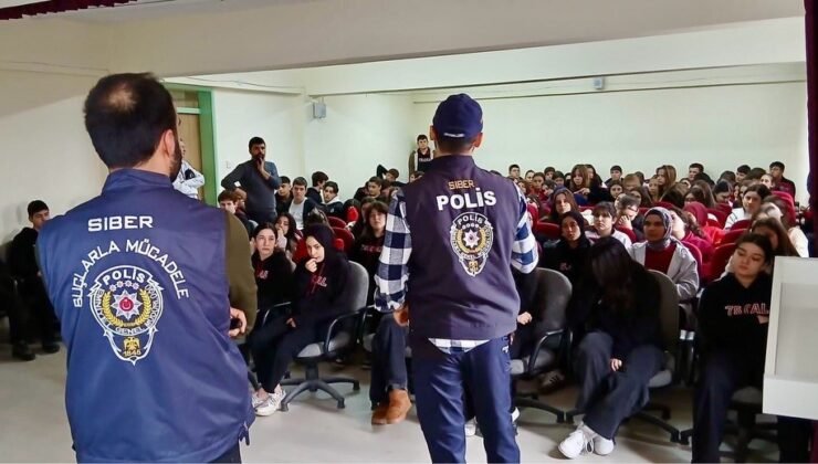 Bilecik’te öğrencilere SİBERAY kapsamında bilgilendirme