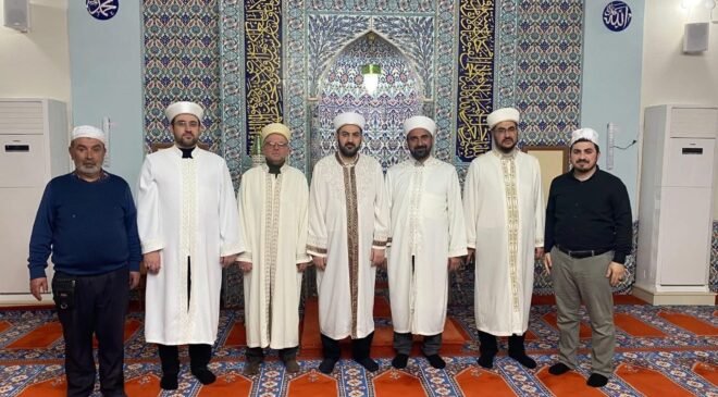 Bozüyük’te Enderun usulü teravih namazı kılınıyor