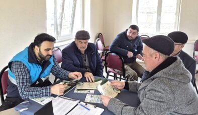Çiftçilere yönelik bitki koruma eğitimleri sürüyor