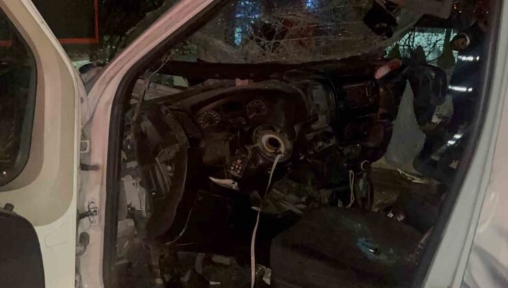 Dün gece meydana gelen feci kazada 54 yaşındaki kadın hayatını kaybetti